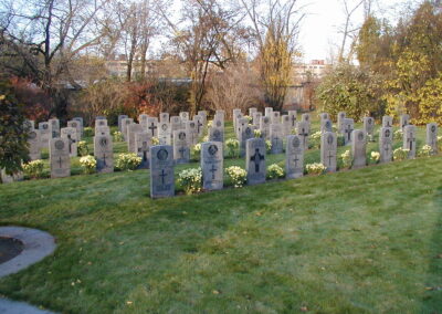 Wellings Prague Cemetery (1)